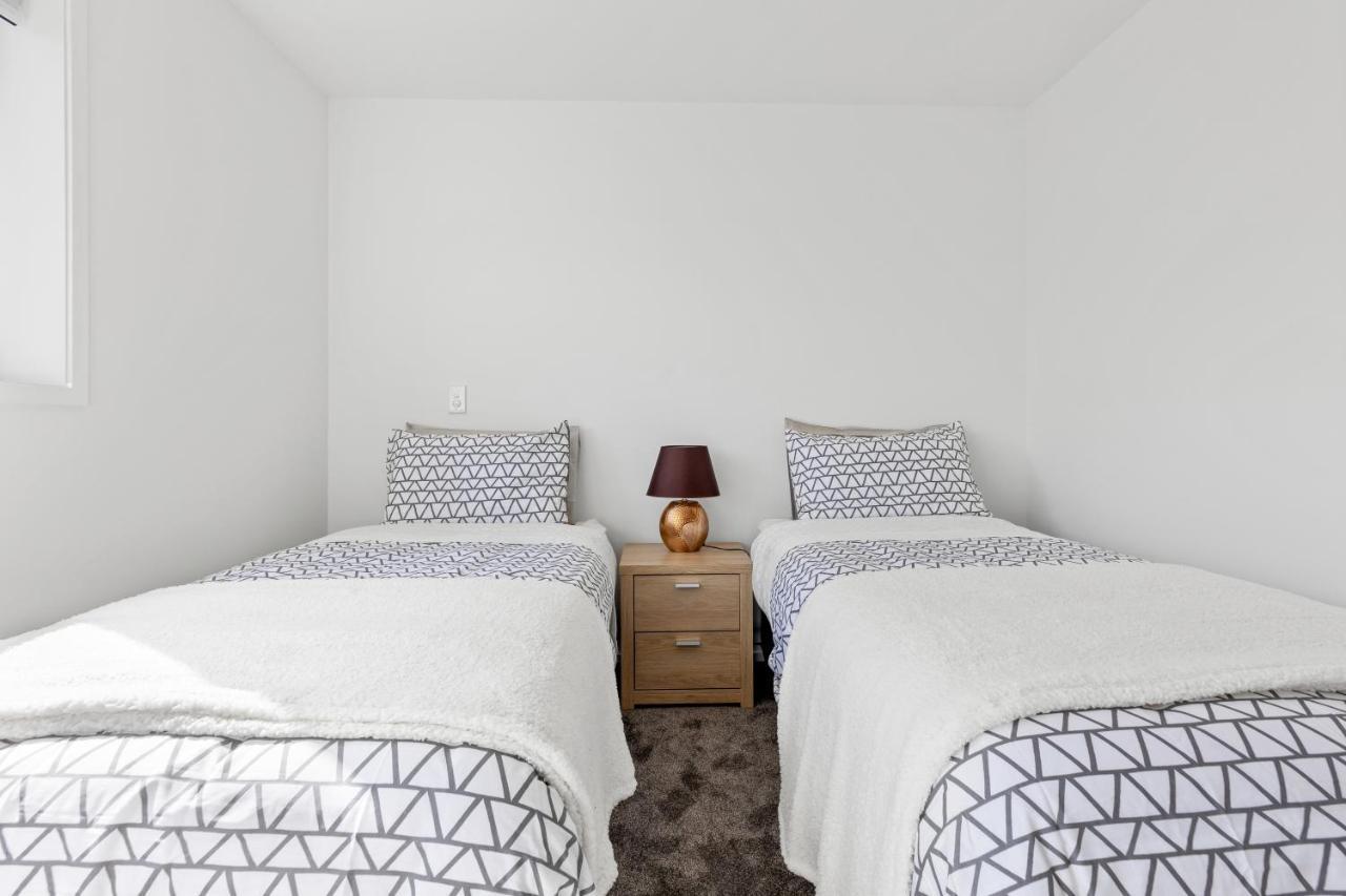 Beachside Townhouse Christchurch Esterno foto